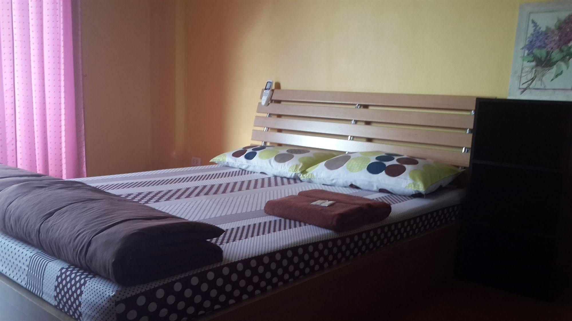 Benjaratch Boutique Apartment Бангкок Екстер'єр фото