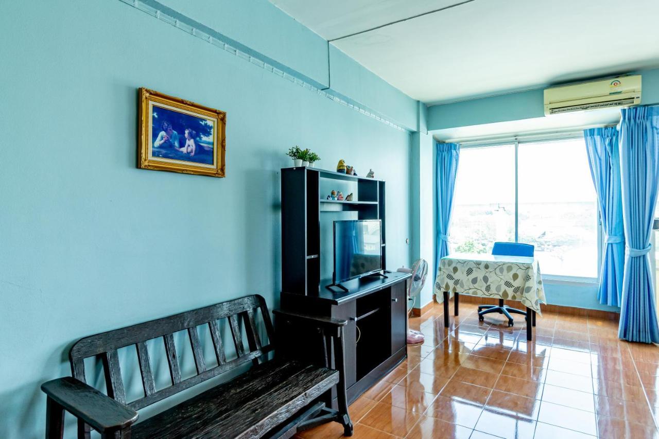 Benjaratch Boutique Apartment Бангкок Екстер'єр фото