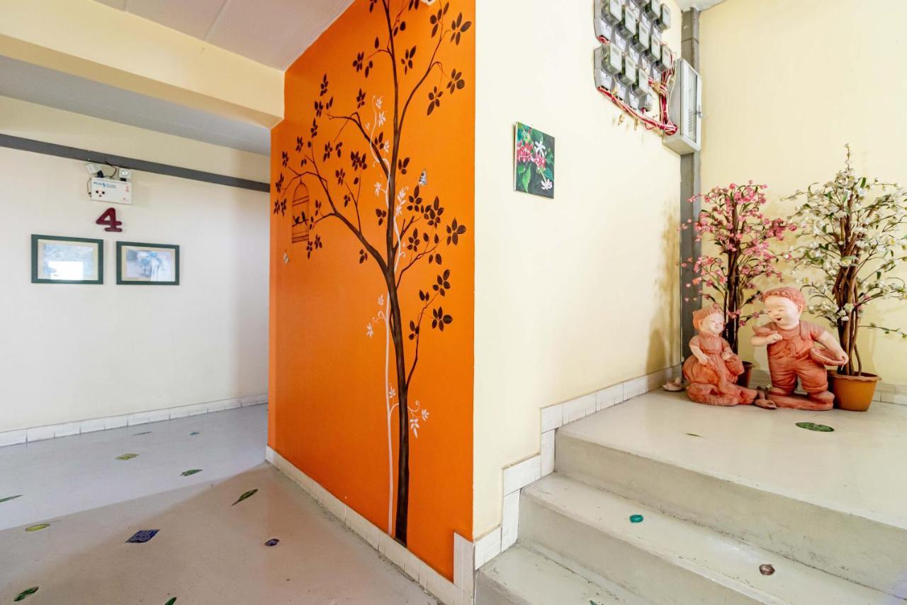 Benjaratch Boutique Apartment Бангкок Екстер'єр фото
